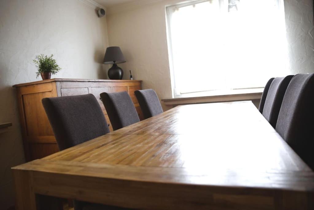 Cozy 3 Bedroom House With 11 Kw Electric Car Charger Hesperange Eksteriør billede